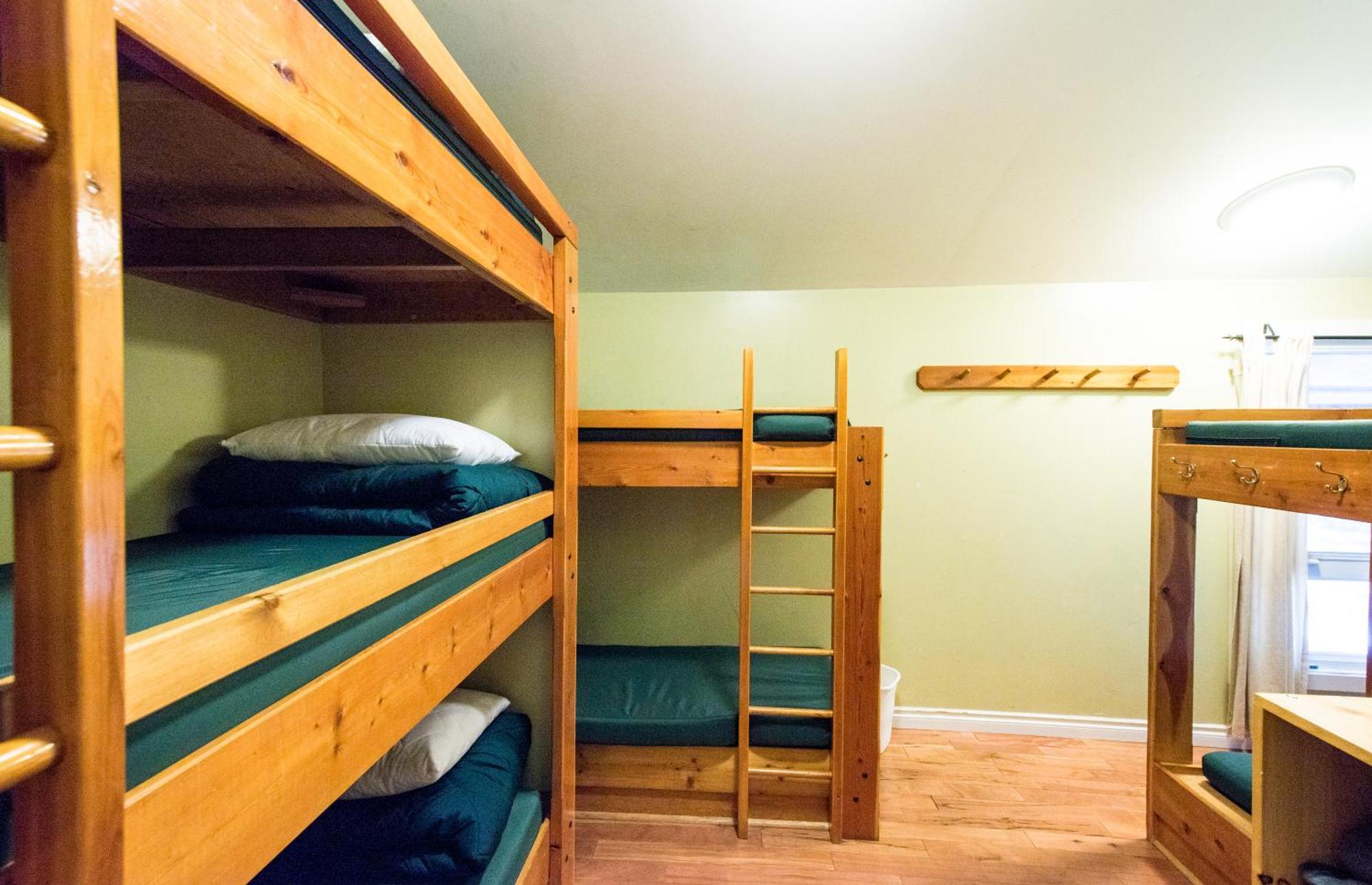 Canmore Alpine Hostel - Alpine Club Of Canada Luaran gambar